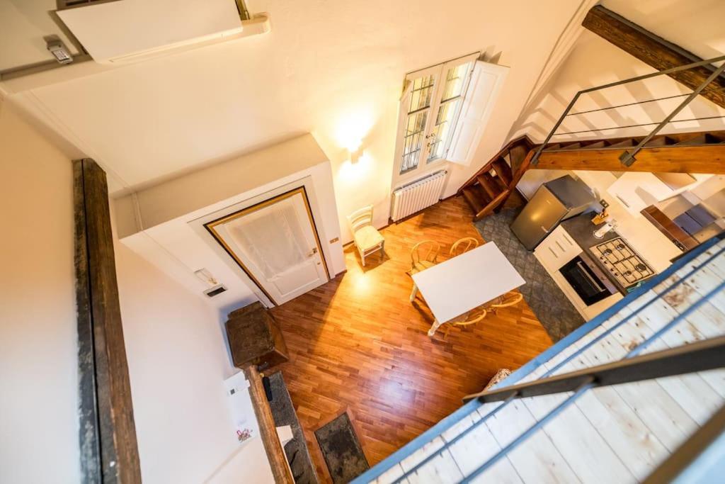 Wonderful Two Floors Apartment Milano Eksteriør bilde