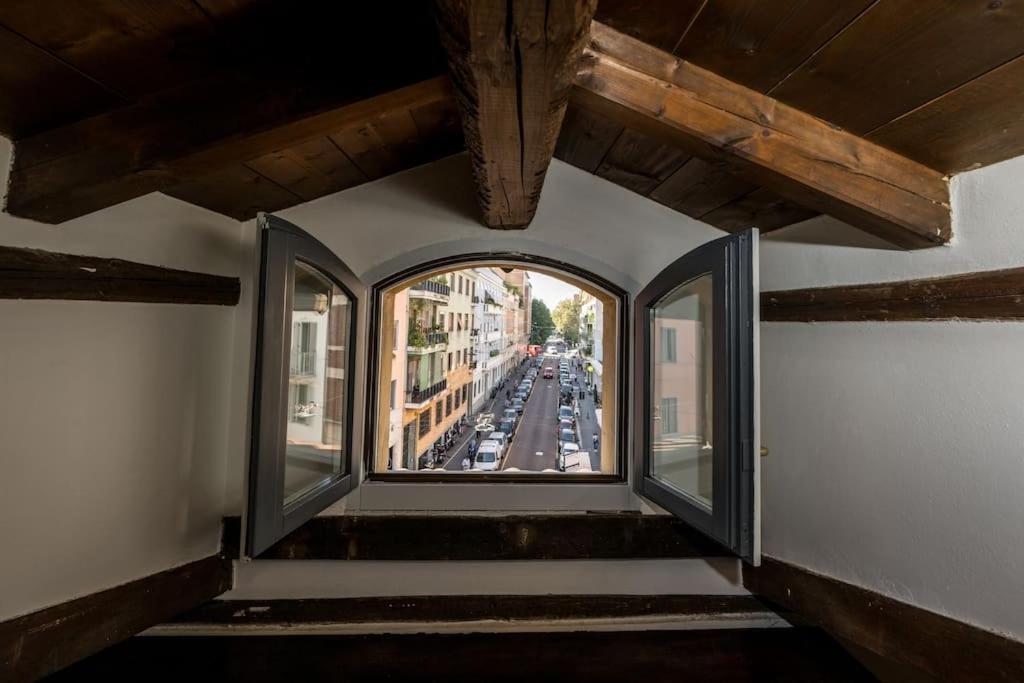 Wonderful Two Floors Apartment Milano Eksteriør bilde