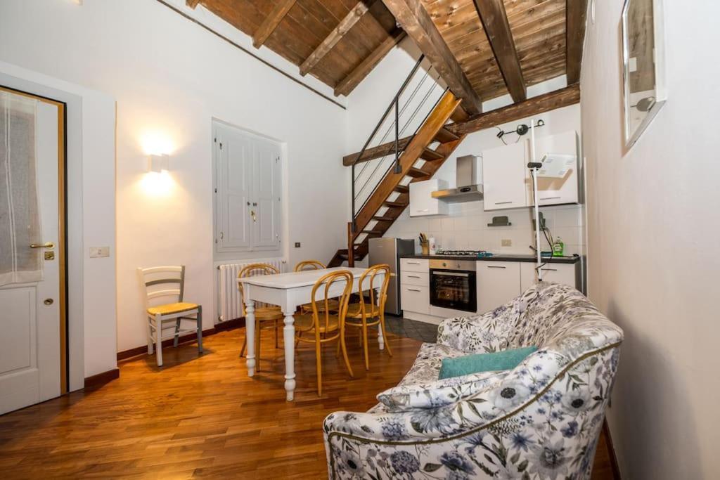 Wonderful Two Floors Apartment Milano Eksteriør bilde